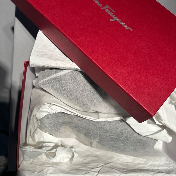 Almost new. Salvadore Ferragamo slides open toe sandal. - Picture 10 of 11